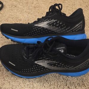 Brooks Mens Ghost 13 Black/ SilverBlue Running Shoes Sz 11.5